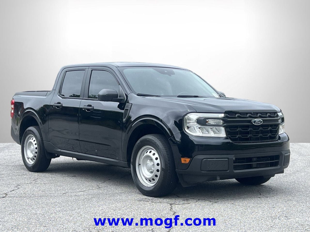 Certified 2024 Ford Maverick XL FWD image 4