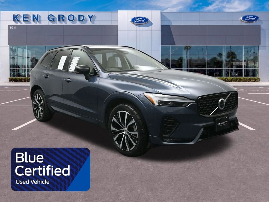 Used 2023 Volvo XC60 B5 Plus AWD/4WD image 1