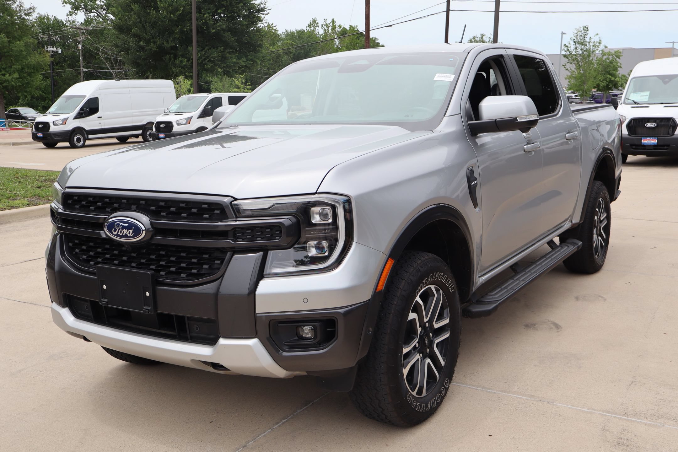 Certified 2024 Ford Ranger Lariat w/ FX4 Off-Road Package AWD/4WD image 9