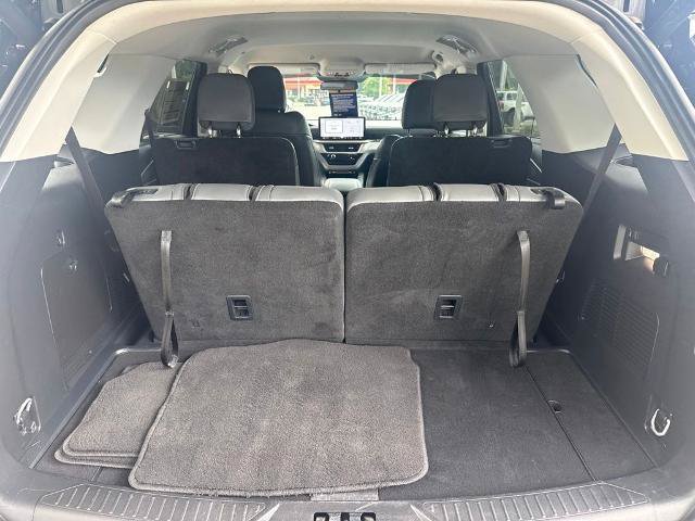 Certified 2025 Ford Explorer Active w/ Active Comfort Package RWD image 27
