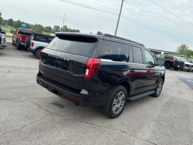 Certified 2025 Ford Expedition Active AWD/4WD image 34