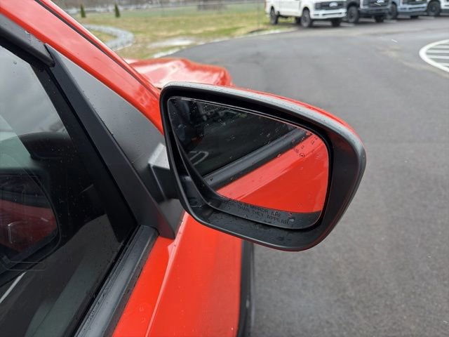 Used 2025 Nissan Frontier PRO-4X w/ Interior Protection Package image 9