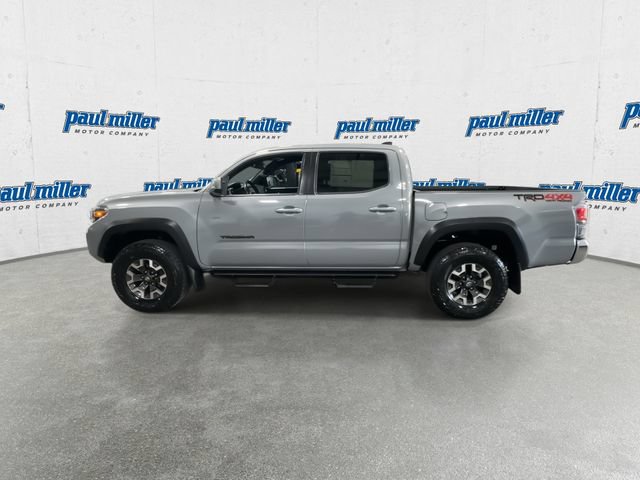 Used 2021 Toyota Tacoma TRD Off-Road w/ Blackout Package (TMS) AWD/4WD image 7