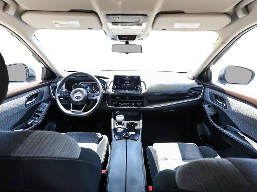 Used 2023 Nissan Rogue SV AWD/4WD image 23