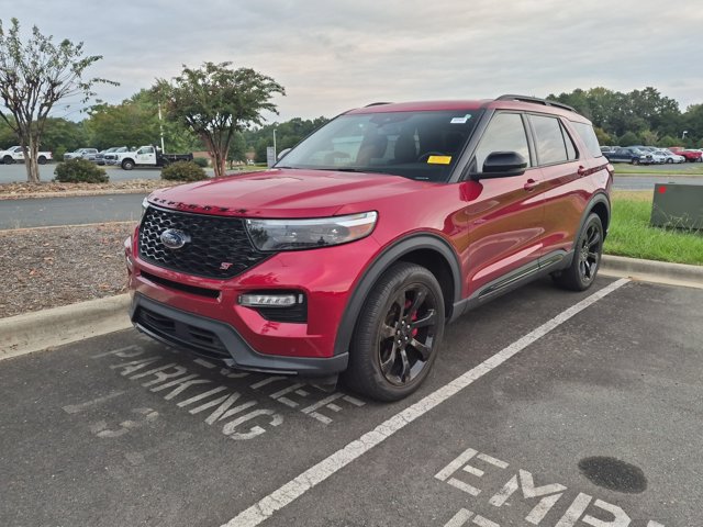 Certified 2023 Ford Explorer ST w/ Equipment Group 401A AWD/4WD image 4
