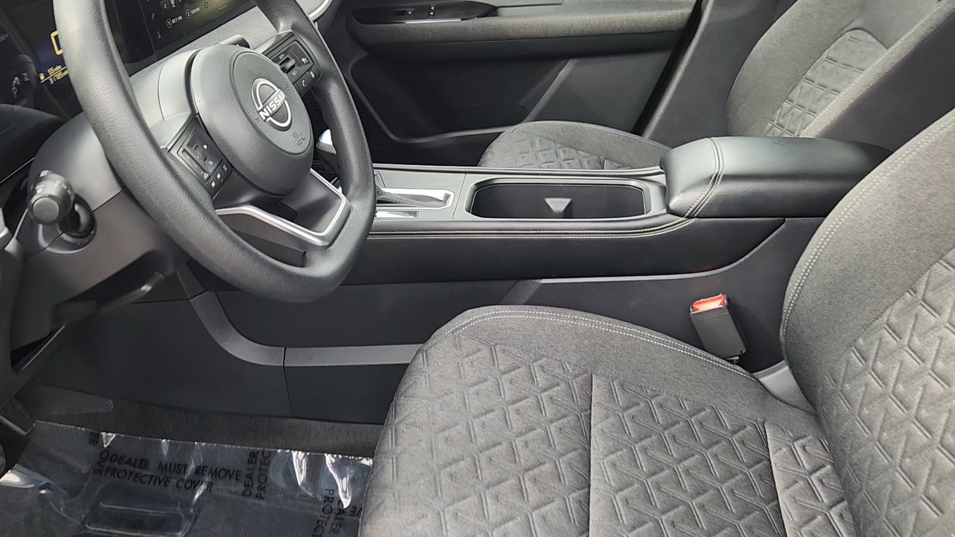 Used 2025 Nissan Kicks SV AWD/4WD image 28