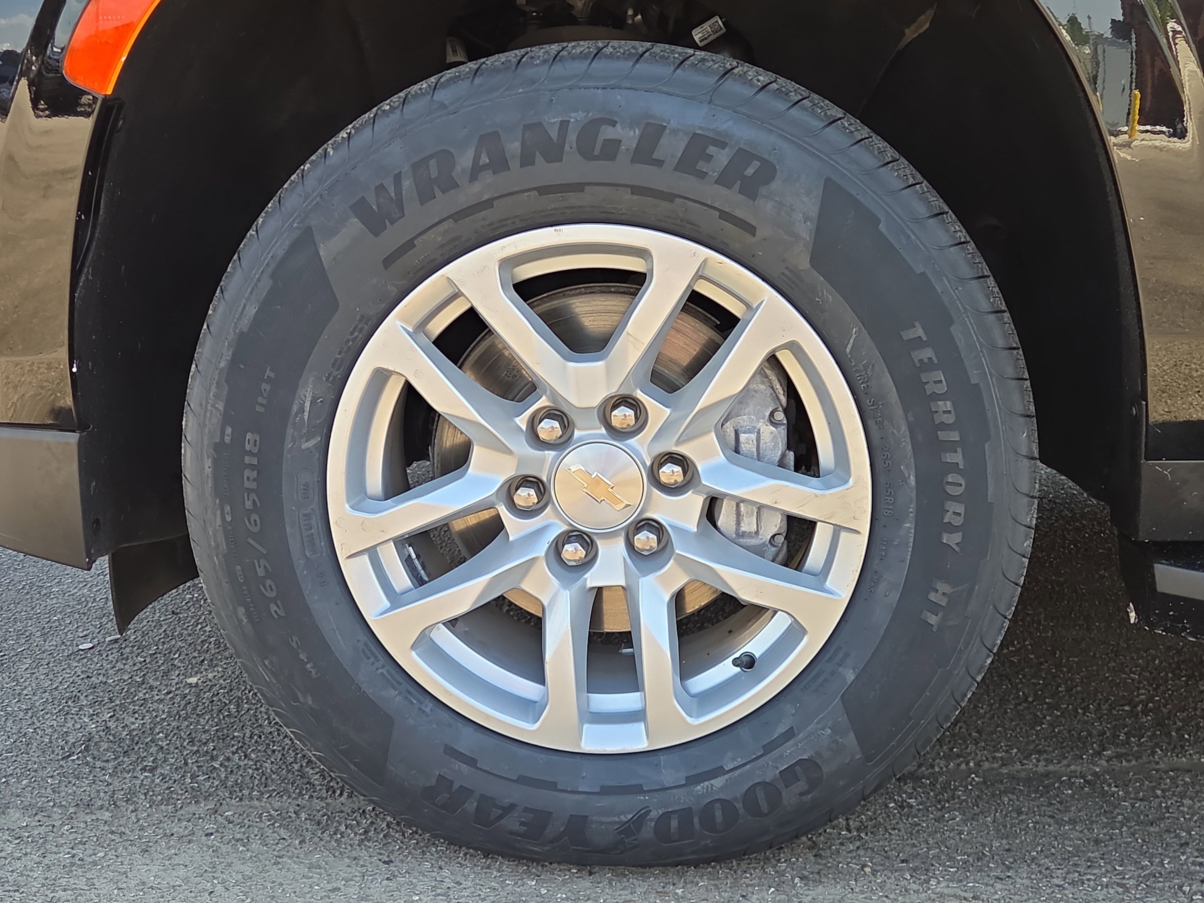 Used 2024 Chevrolet Tahoe LT AWD/4WD image 9