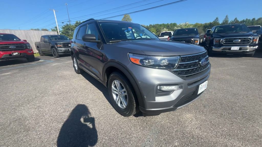 Certified 2021 Ford Explorer XLT w/ Equipment Group 202A AWD/4WD image 14