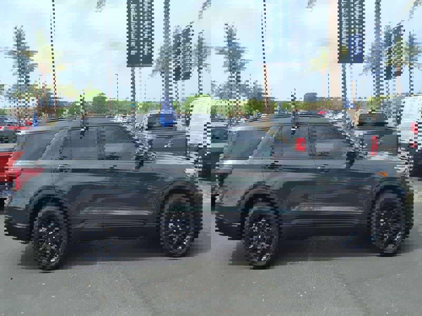 Certified 2023 Ford Explorer ST image 6