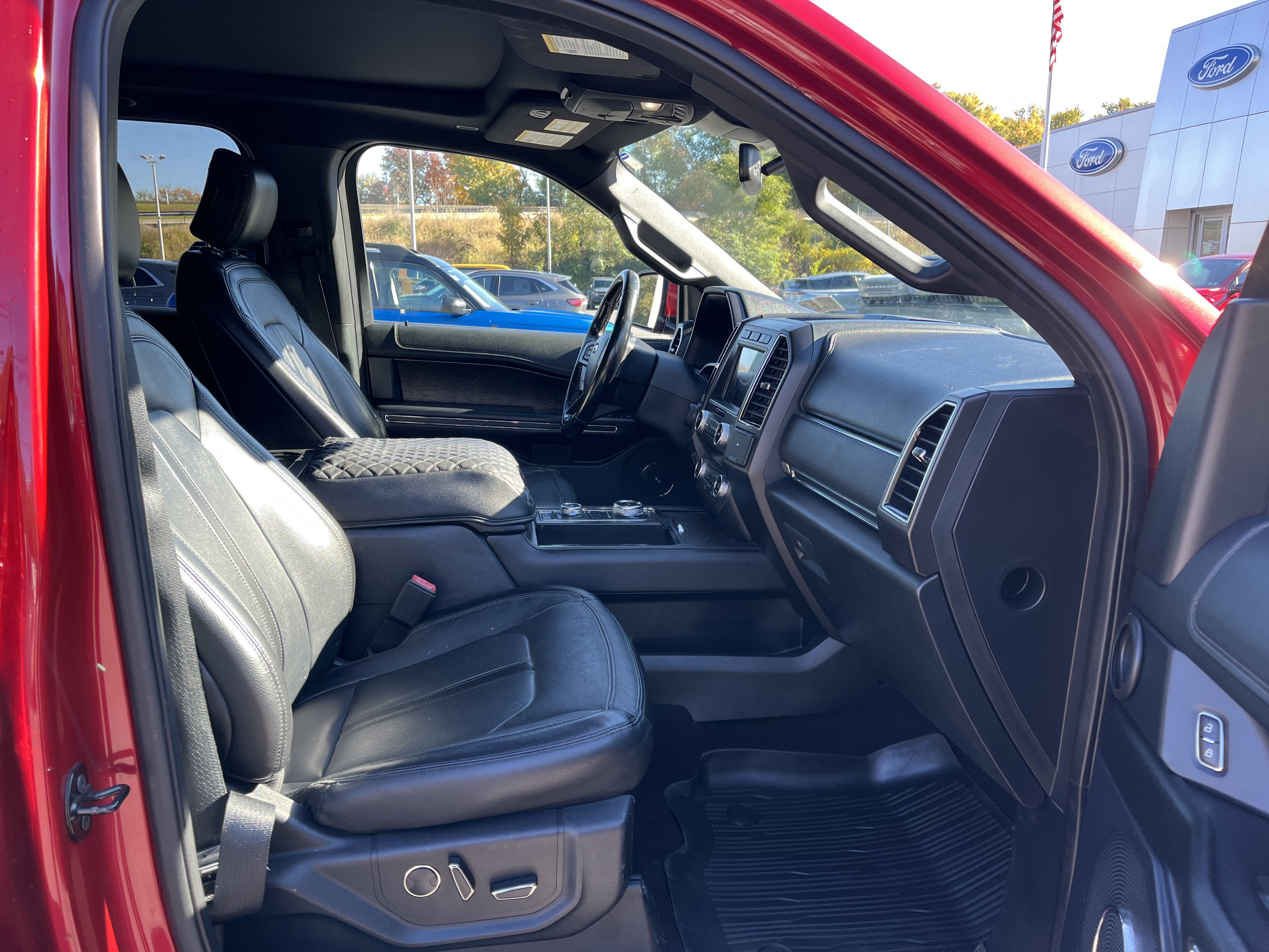 Certified 2020 Ford Expedition Max Limited w/ Equipment Group 302A AWD/4WD image 6