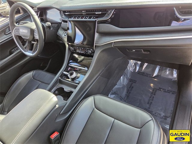 Used 2023 Jeep Grand Cherokee 30th Anniversary image 17