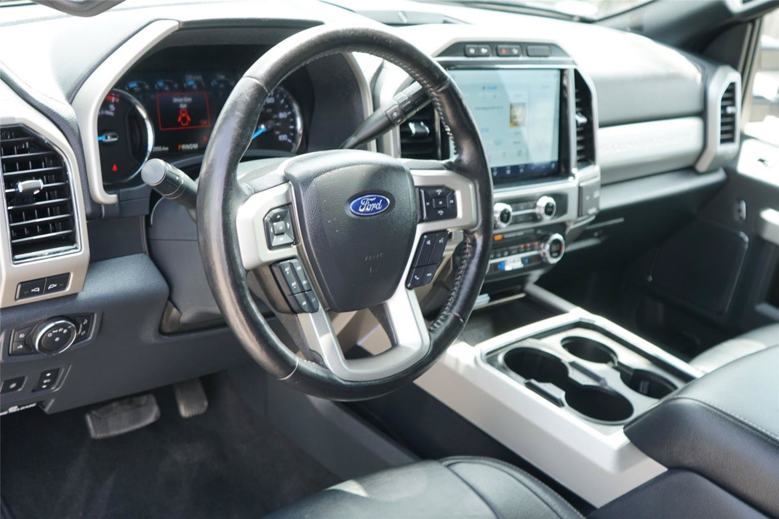 Certified 2022 Ford F250 Lariat w/ Lariat Ultimate Package AWD/4WD image 9
