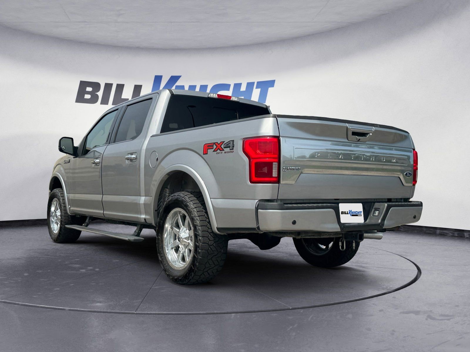 Certified 2020 Ford F150 Platinum w/ Equipment Group 701A Luxury AWD/4WD image 3