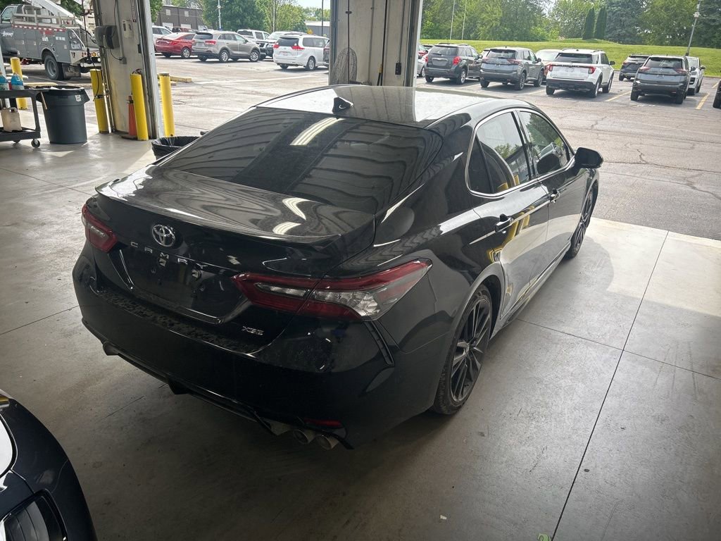 Used 2024 Toyota Camry XSE FWD image 6
