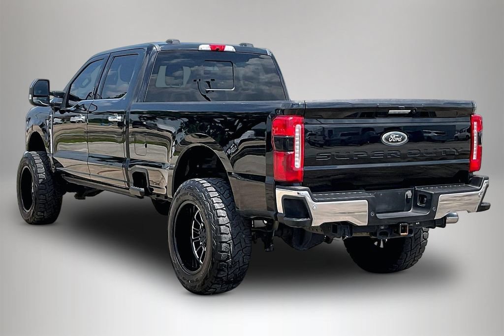 Certified 2024 Ford F250 Lariat w/ Lariat Ultimate Package AWD/4WD image 4