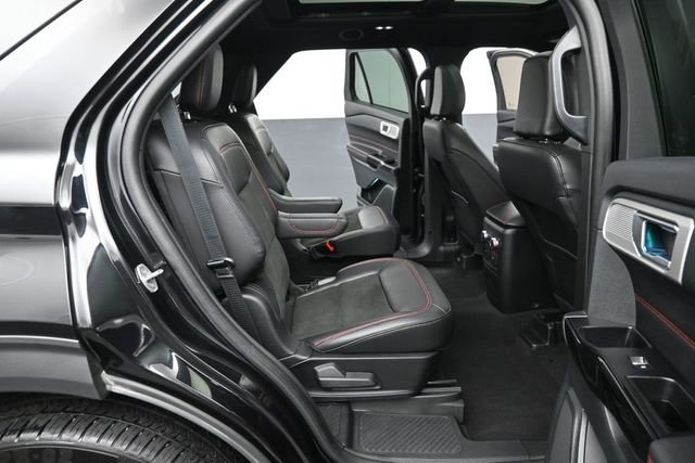 Certified 2023 Ford Explorer ST-Line w/ Class IV Trailer Tow Package AWD/4WD image 26