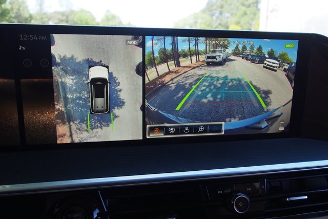 Used 2025 INFINITI QX80 Sensory AWD/4WD image 38