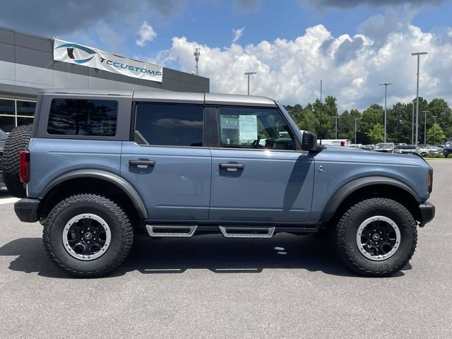 Certified 2024 Ford Bronco Black Diamond w/ Sasquatch Package AWD/4WD image 2