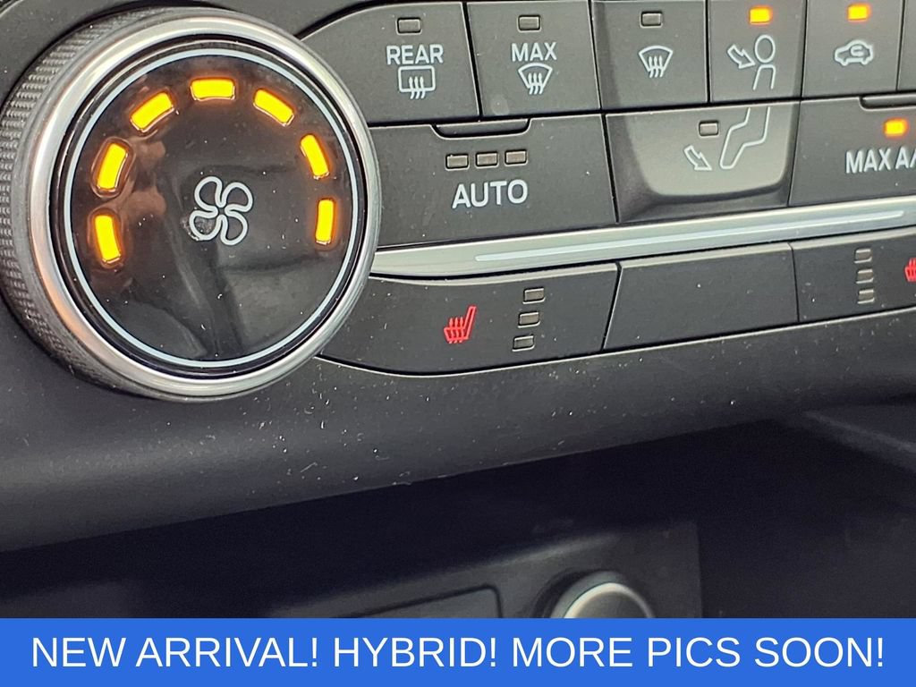 Certified 2020 Ford Escape SE Sport AWD/4WD image 5