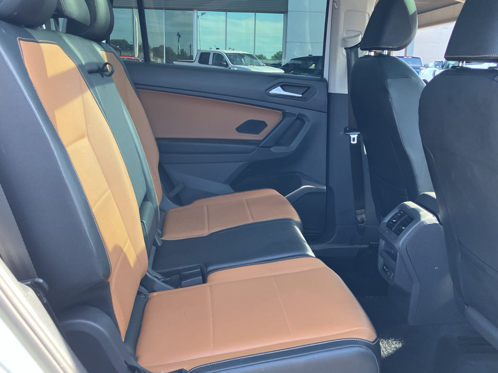 Used 2019 Volkswagen Tiguan SE AWD/4WD image 36
