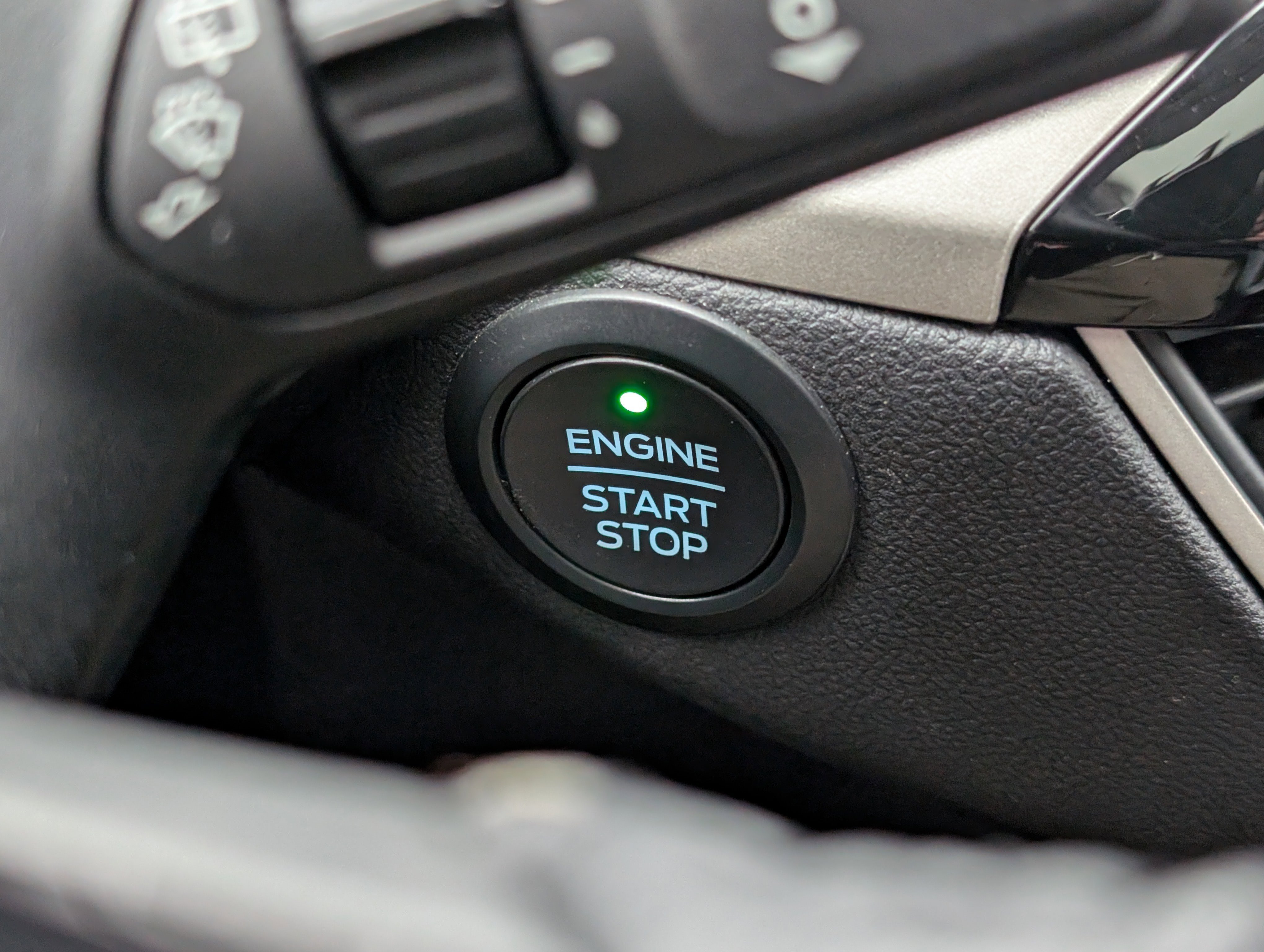 Certified 2021 Ford Escape SEL image 27