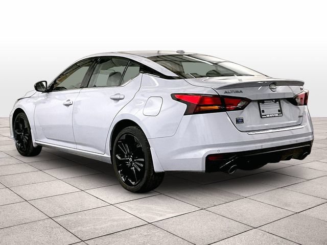 Used 2023 Nissan Altima 2.5 SR AWD/4WD image 10