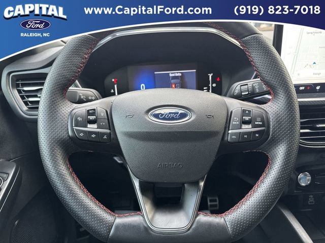 Certified 2024 Ford Escape ST-Line w/ Tech Pack #1 AWD/4WD image 33