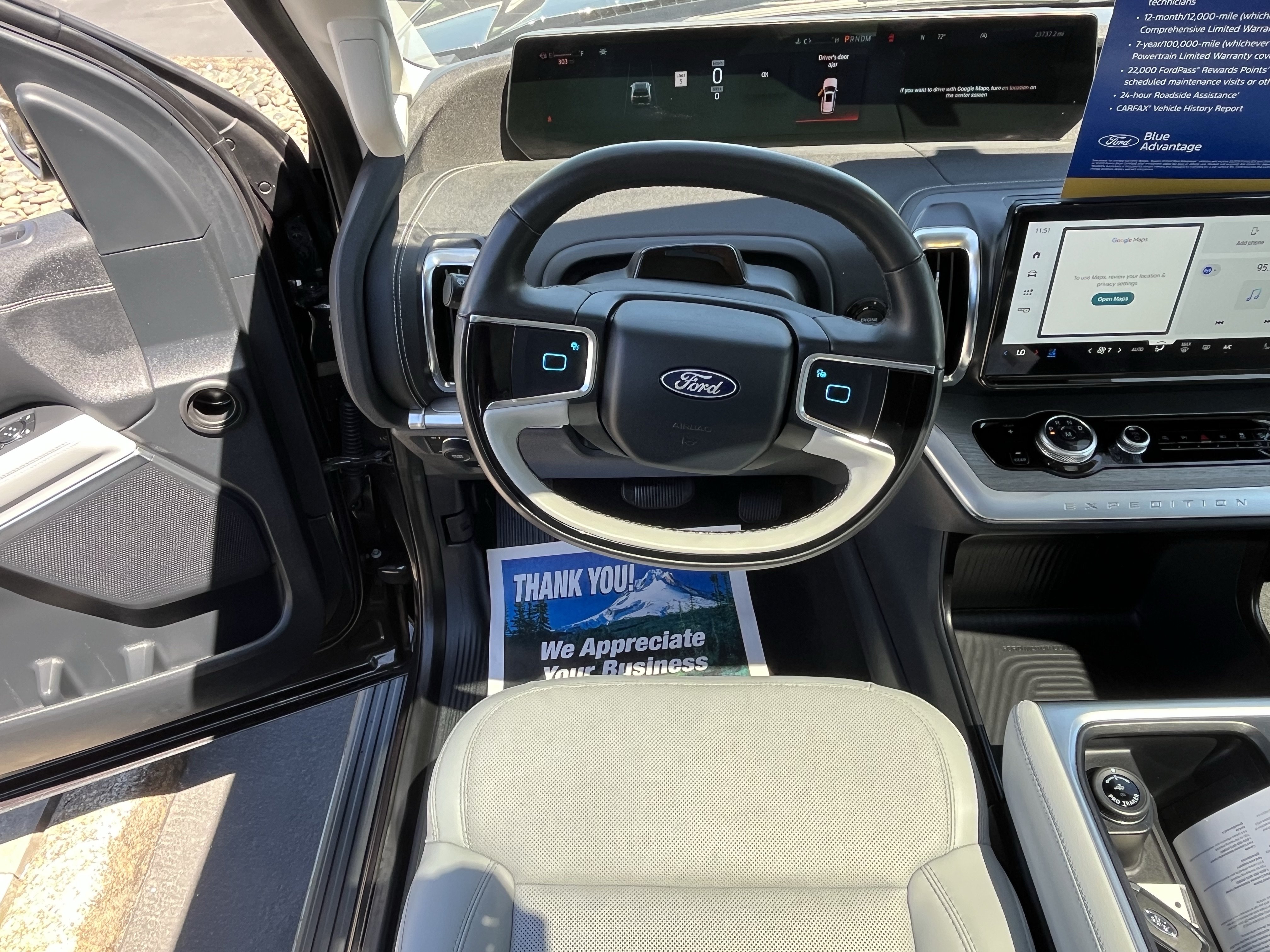 Certified 2025 Ford Expedition Max Platinum w/ Driver's Package AWD/4WD image 10