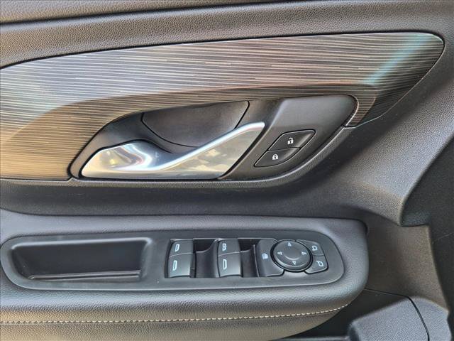 Used 2022 GMC Terrain SLE w/ Driver Convenience Package AWD/4WD image 16