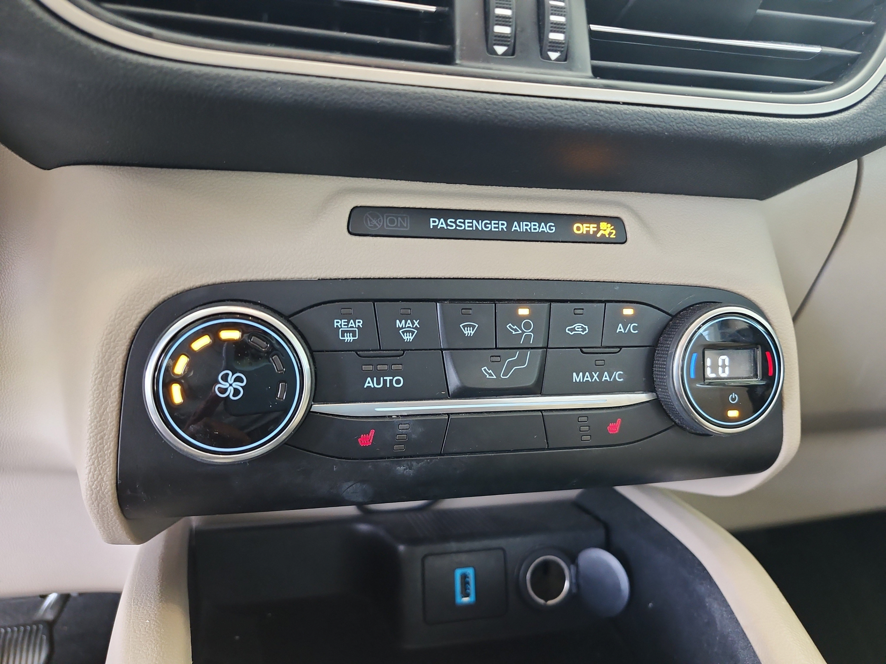 Certified 2020 Ford Escape SE FWD image 26