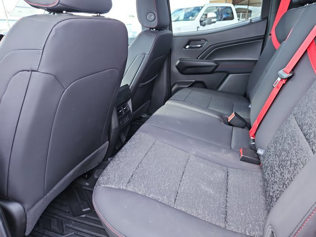 Used 2024 Chevrolet Colorado Z71 w/ LPO, Dark Essentials Package image 8