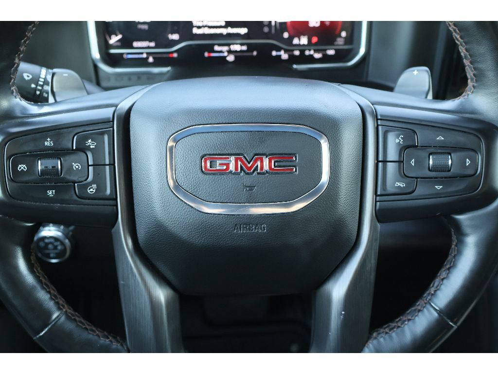 Used 2024 GMC Sierra 1500 AT4 w/ Technology Package AWD/4WD image 32