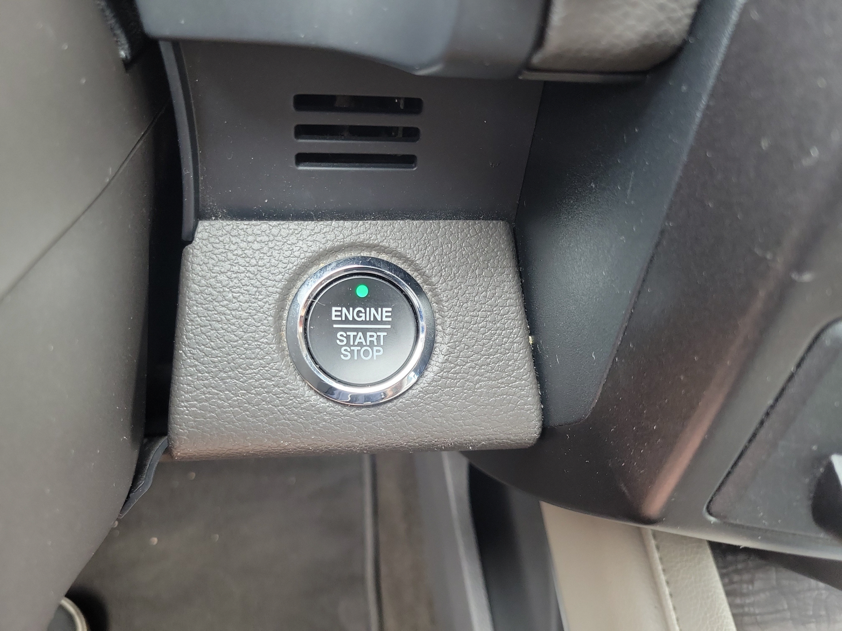 Certified 2021 Ford Expedition Max Limited RWD image 26