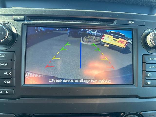 Used 2017 Nissan Titan SV image 29