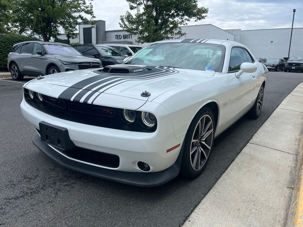 Used 2020 Dodge Challenger R/T w/ Plus Package RWD image 3