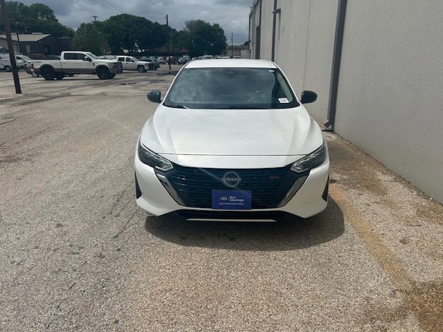 Used 2024 Nissan Sentra SR FWD image 6
