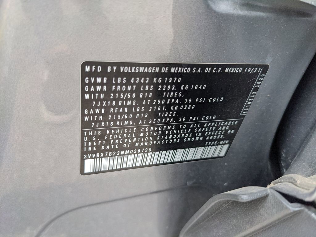 Used 2022 Volkswagen Taos SE image 33