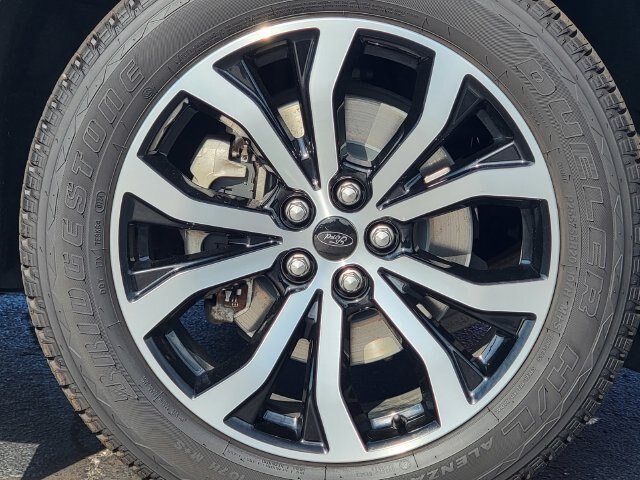 Certified 2023 Ford Explorer ST-Line w/ Class IV Trailer Tow Package AWD/4WD image 17