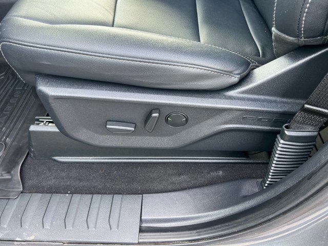 Certified 2023 Ford F150 XLT w/ Equipment Group 302A High image 10