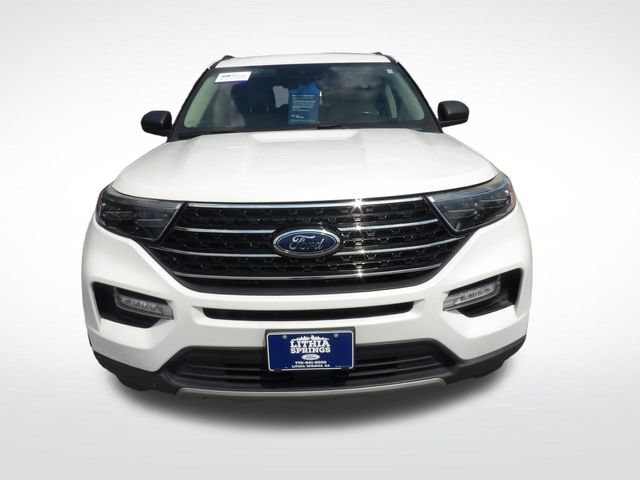 Certified 2021 Ford Explorer XLT w/ Equipment Group 202A RWD image 2