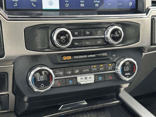 Certified 2022 Ford F450 Platinum w/ FX4 Off-Road Package AWD/4WD image 34