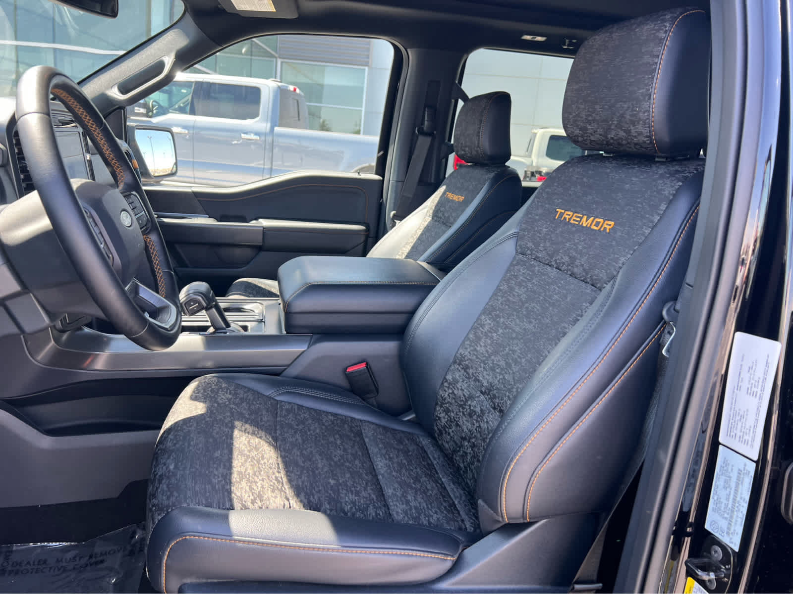 Certified 2025 Ford F150 Tremor AWD/4WD image 28