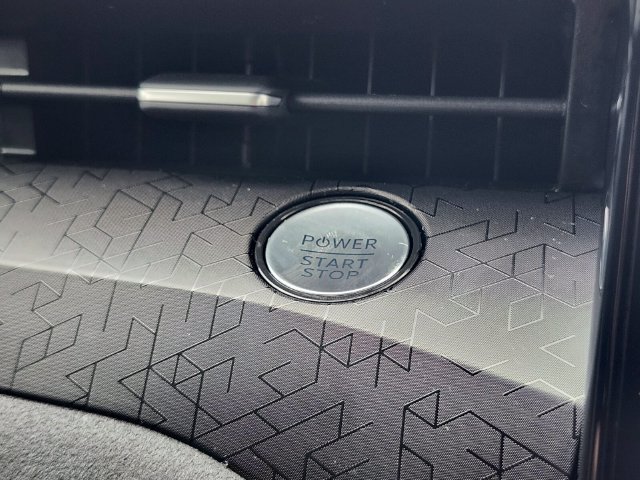 Certified 2025 Ford Mustang Mach-E GT AWD/4WD image 24