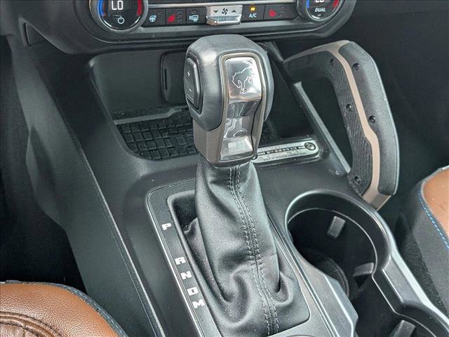 Certified 2024 Ford Bronco Outer Banks w/ Sasquatch Package AWD/4WD image 12