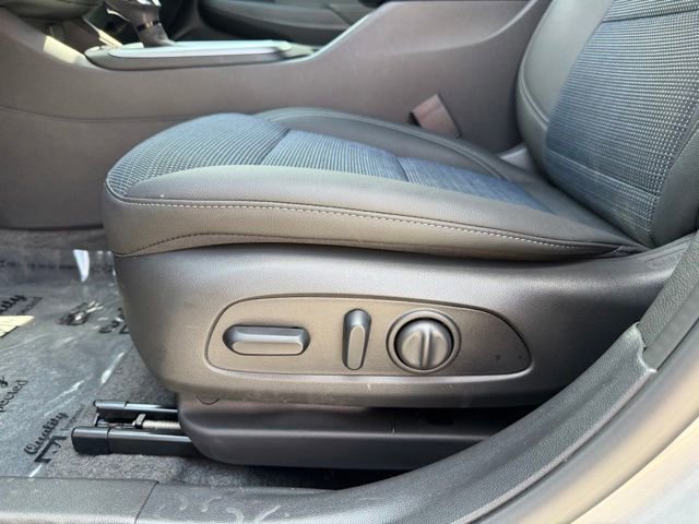 Used 2026 Buick Envista Preferred w/ Convenience I Package FWD image 9