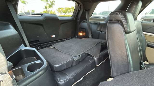 Certified 2017 Ford Explorer FWD image 14