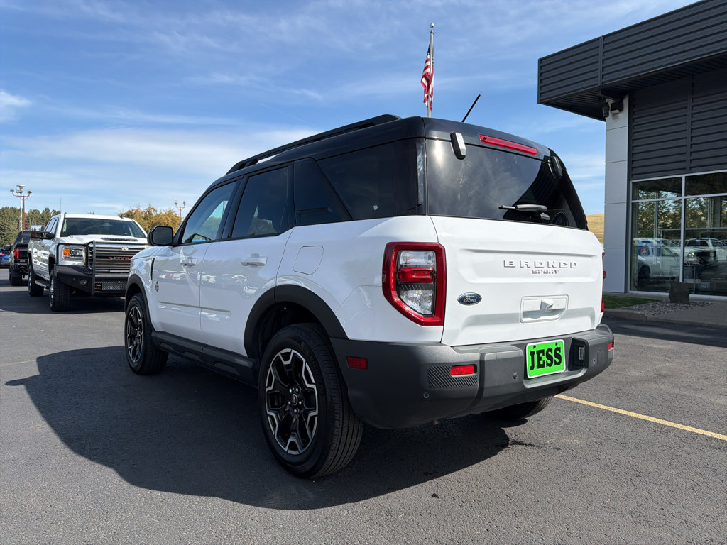 Certified 2025 Ford Bronco Sport Outer Banks AWD/4WD image 32