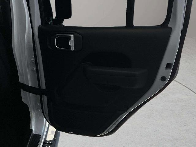 Used 2024 Jeep Wrangler Sport image 23