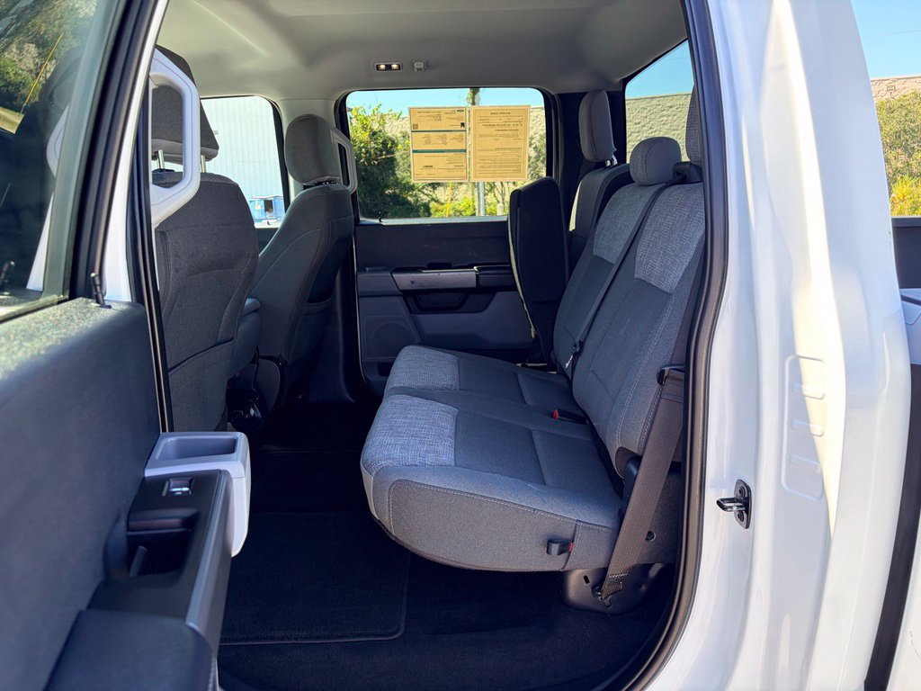 Certified 2025 Ford F350 XLT AWD/4WD image 26