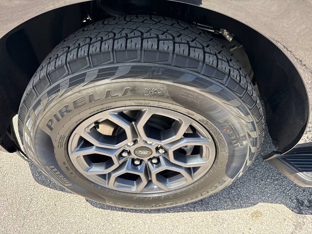 Certified 2025 Ford Expedition Active RWD image 13